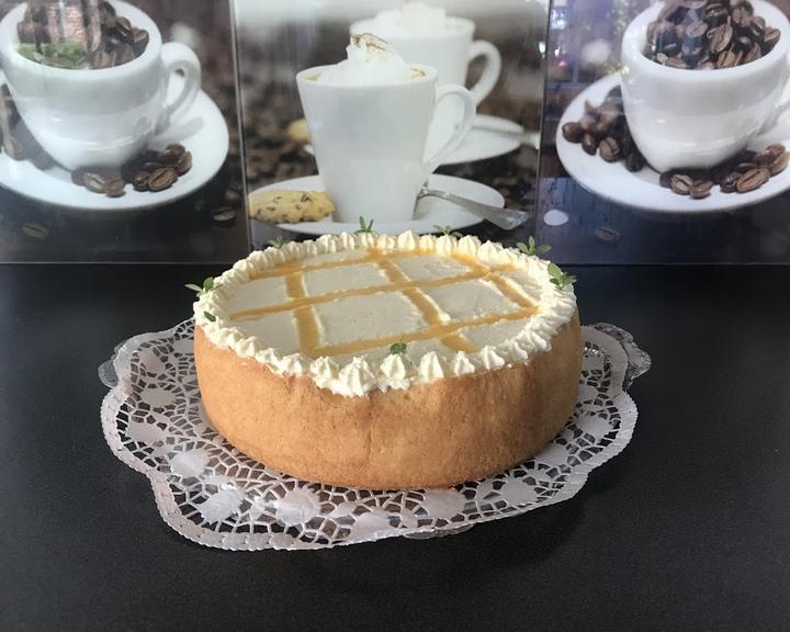 Nadjas kleiner Kuchen- und Kaffee-Garten